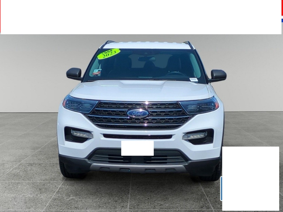 2023 Ford Explorer XLT's photo