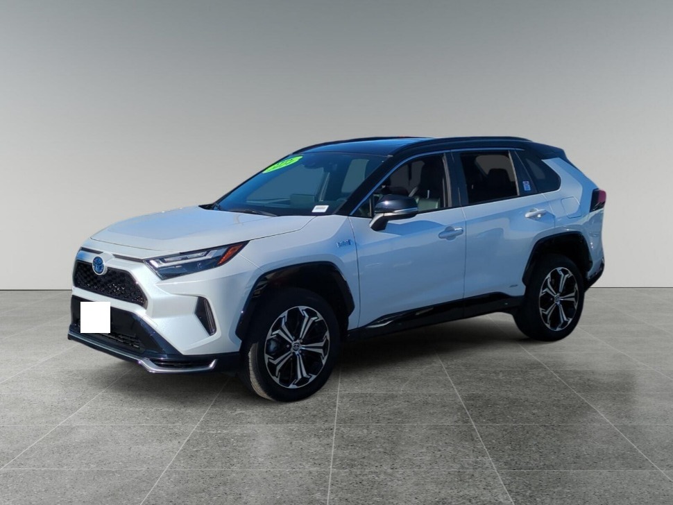 2024 Toyota RAV4 XSE's photo