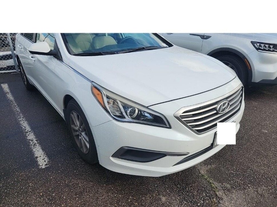 2016 Hyundai Sonata SE's photo