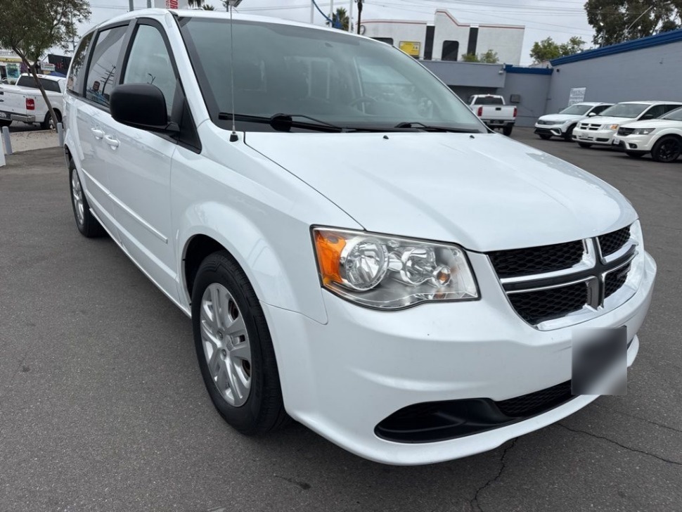 2016 Dodge Grand Caravan SE's photo